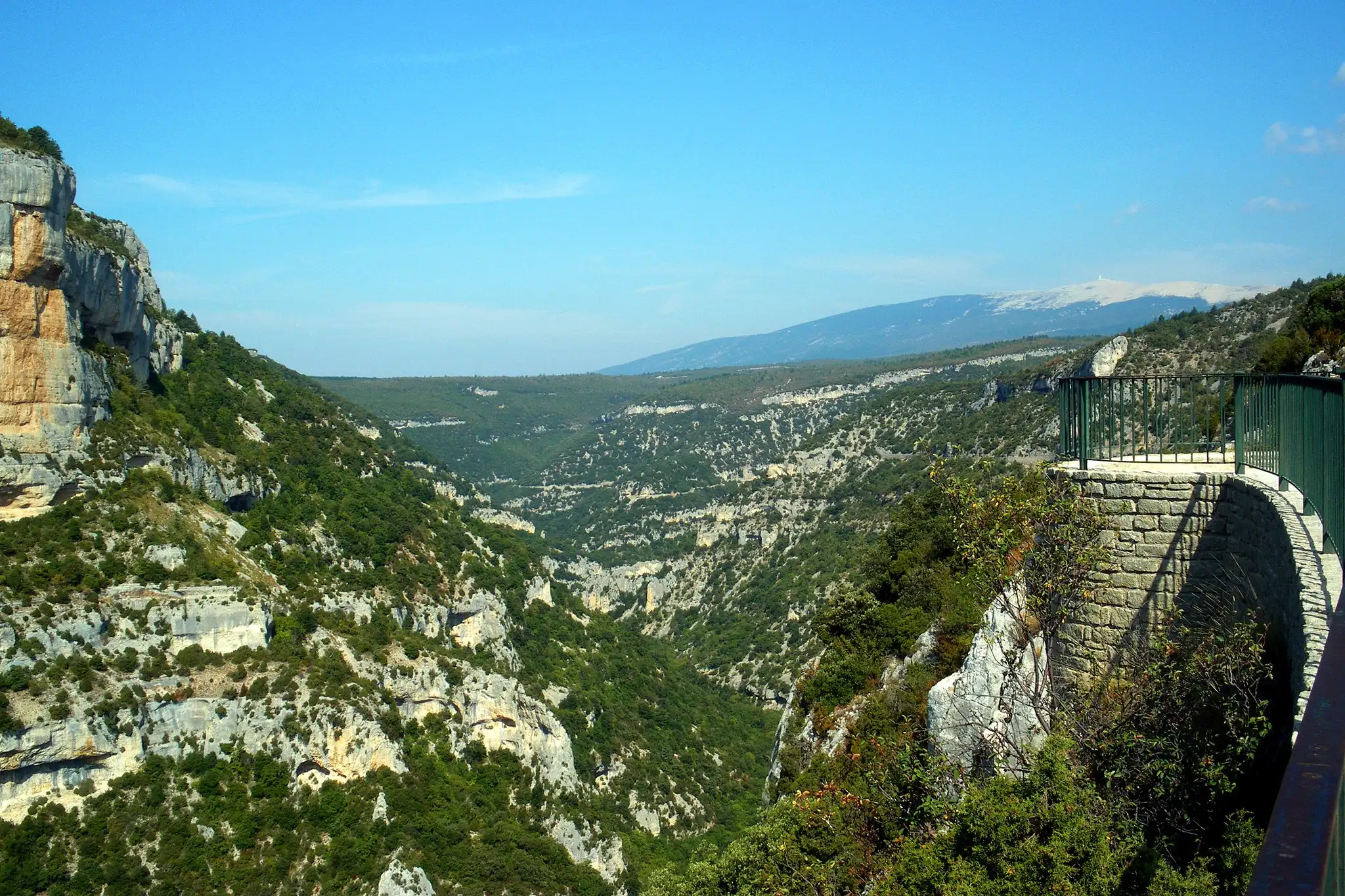 nesque et ventoux